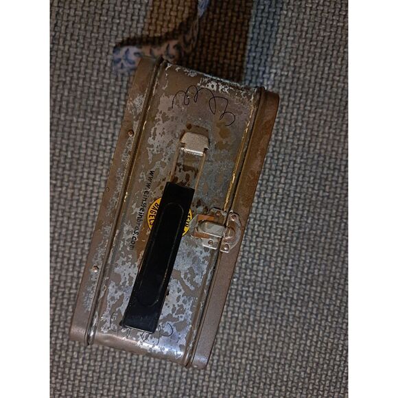 Vintage EINSTEIN BROS BAGELS TIN Metal LUNCH BOX 2001 “SKIP ROPE NOT LUNCH" - Picture 8 of 8